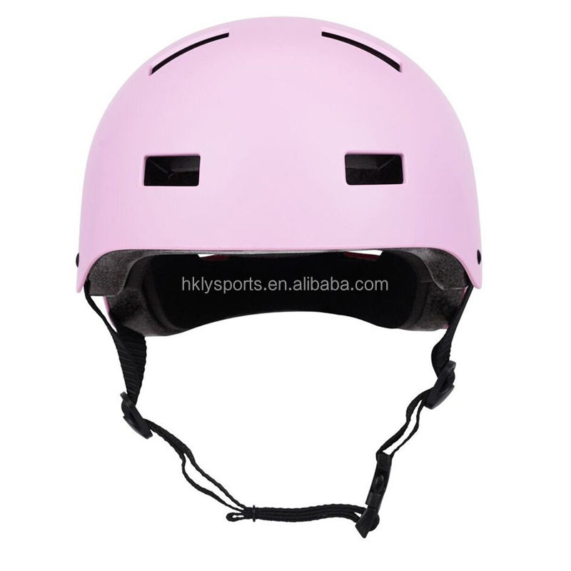 ヨーロピアン スタイルのクラシックなレディース通気性 OEM ローラー スケート ヘルメット販売