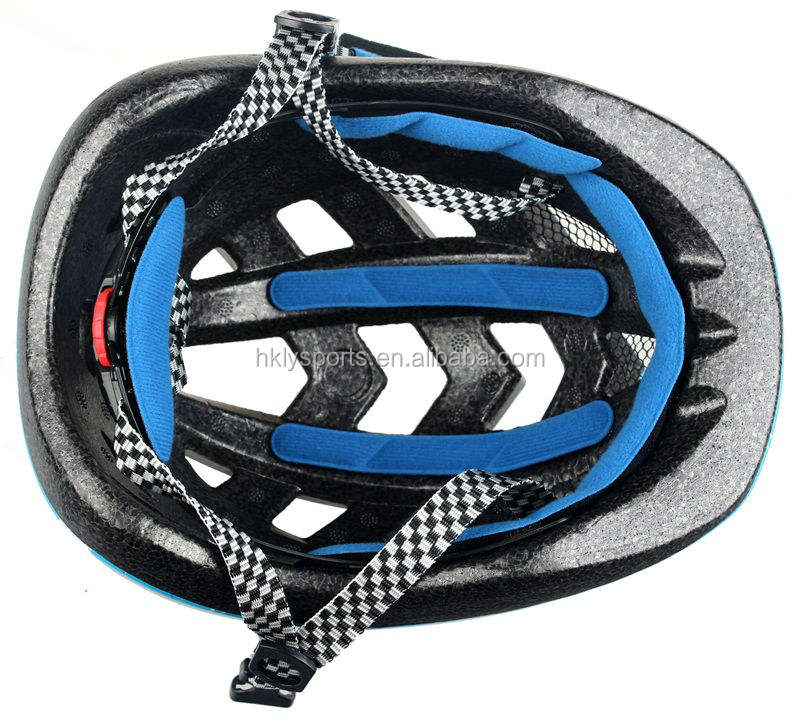 Shengtao 高品質 ST500 18 ベント漫画パターンバランスバイク頭部保護子供ヘルメット