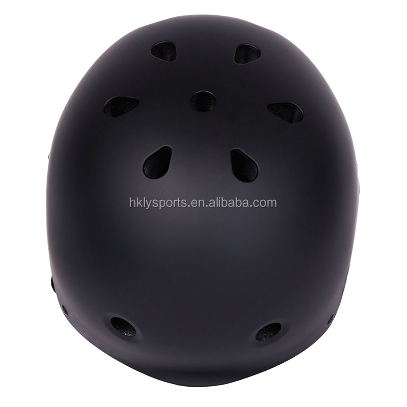 卸売クラシック スケート ヘルメット子供用カラフルな ABS スケートボード ヘルメット